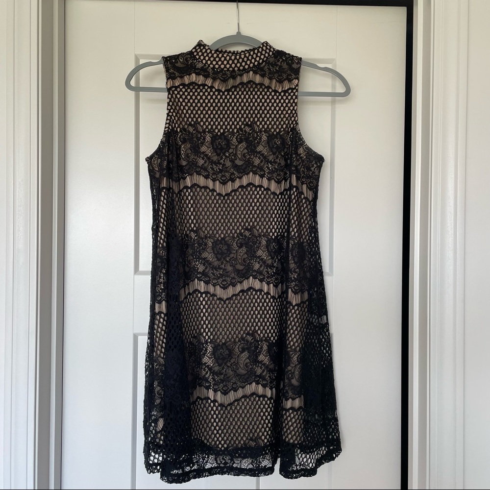 Love, fire sleeveless lace mock neck dress
